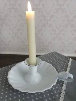 Kerzenständer Aus Emaille In Antikweiß -Dekowelt Verkauf ambiente haus kerzenstander aus emaille in antikweiss 2