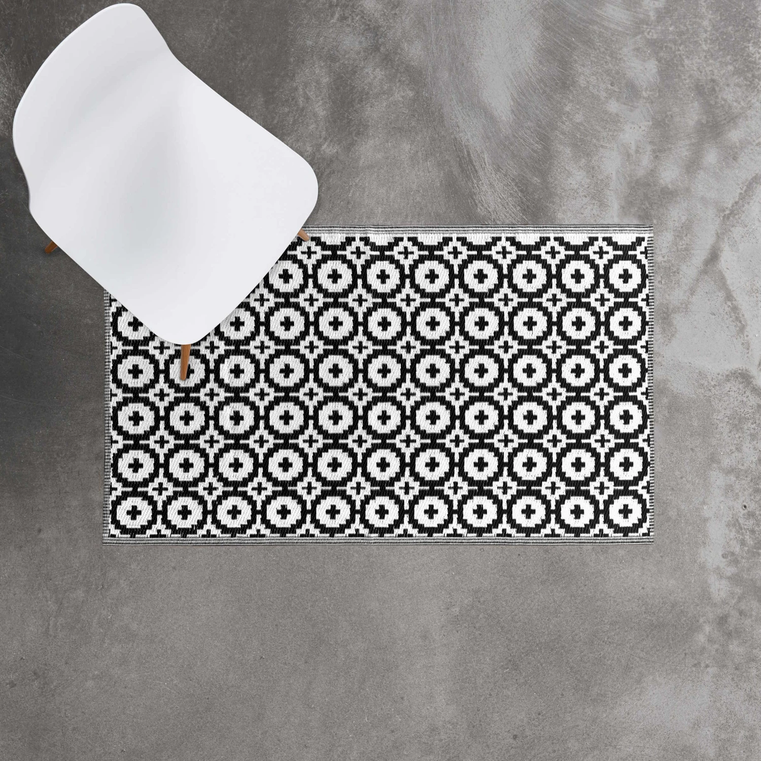 In- & Outdoor-Teppich Mosaik L 150 X B 90cm COLOUR CLASH In Schwarz 4 In- & Outdoor-Teppich Mosaik L 150 X B 90cm COLOUR CLASH In Schwarz - Image 4