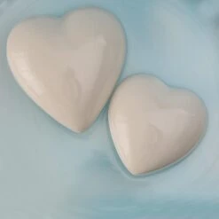 Schwimmendes Dekoherz Aus Porzellan L: 6,5cm In Weiß -Dekowelt Verkauf marelida schwimmendes dekoherz aus porzellan l 6 5cm in weiss 2